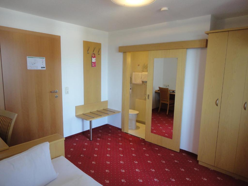 Hotel Alpenblick 3*